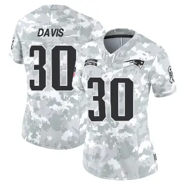 ＃30 Women's Tyler Davis Arctic Camo Limited New England Patriots 2024 Salute to Service Jersey